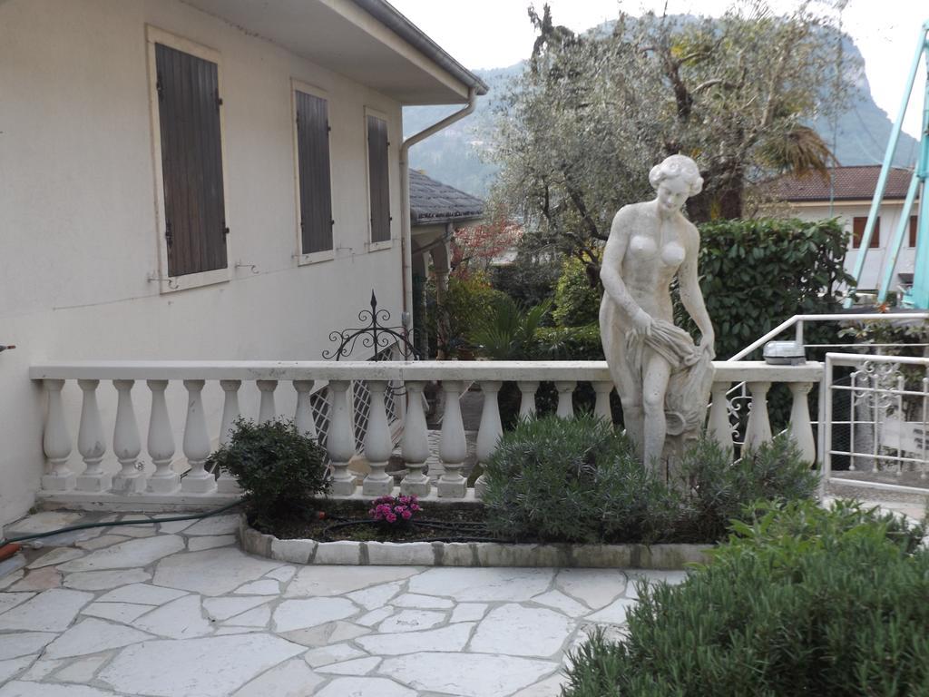 Casa Beretta Apartment Garda  Bagian luar foto