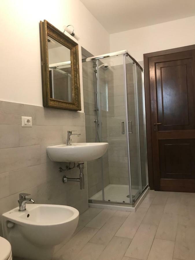 Casa Beretta Apartment Garda  Bagian luar foto